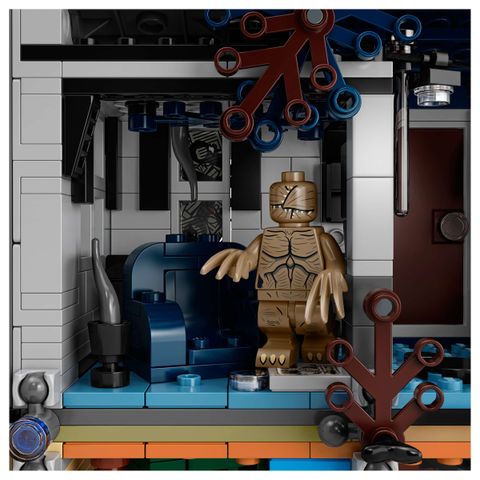 Конструктор LEGO Stranger Things 75810 The Upside Down