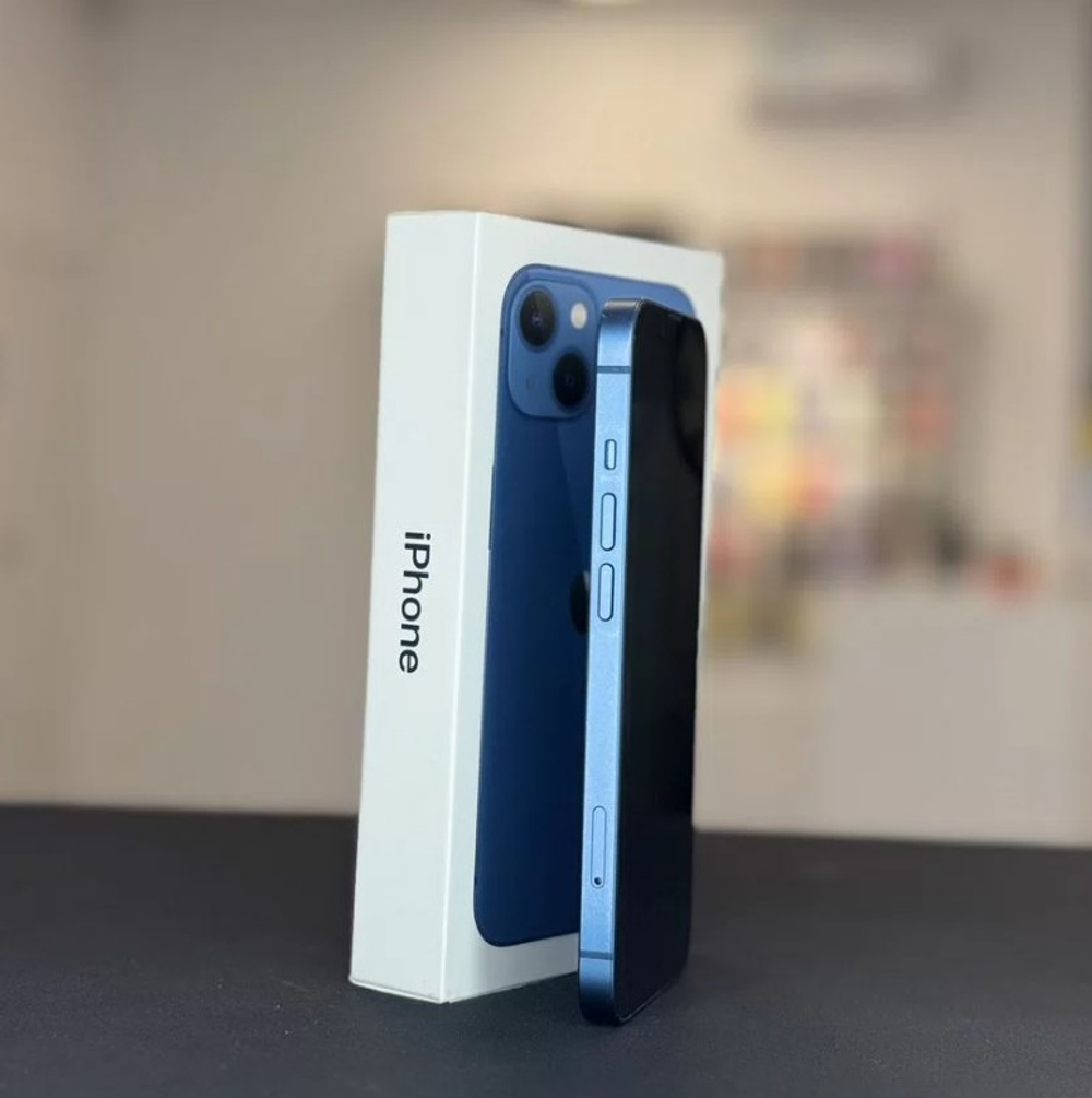 iPhone 13, 128 ГБ б/у