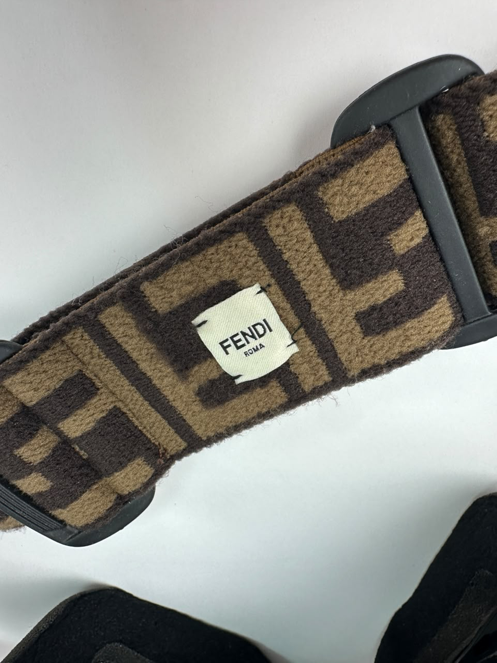 Горнолыжные очки Fendi Studded Ski Goggles