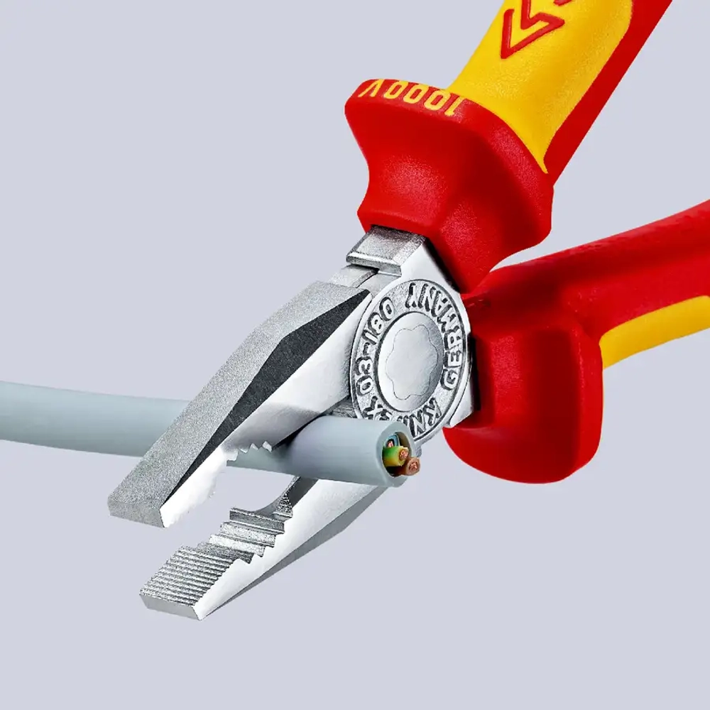 Плоскогубцы комбинированные хромированные 160 мм Knipex 03 06 160 SB