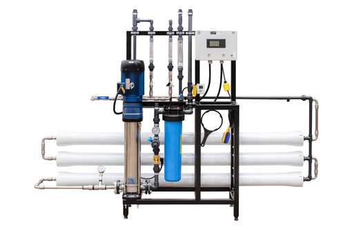 AWT ROB-1000L (6/4040-2W) - установка обратного осмоса на солоноватую воду с насосом