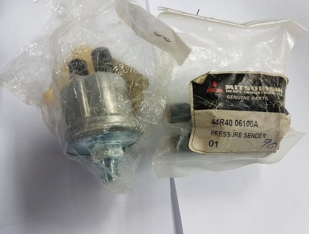 Датчик двления масла / Unit, Oil Pressure АРТ: 44R40-06100 Датчик двления масла / Unit, Oil Pressure АРТ: 44R40-06100