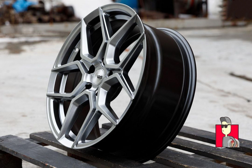 Комплект дисков Vossen 1979 18x8 et35 5x114.3