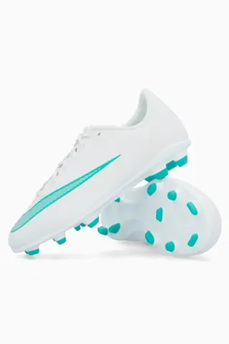 Бутсы Nike Zoom Mercurial Vapor 17 Club FG/MG Junior - белый