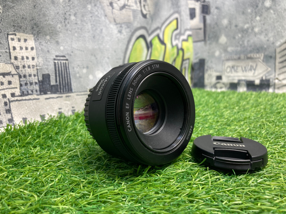Canon EF 50mm 1.8 STM