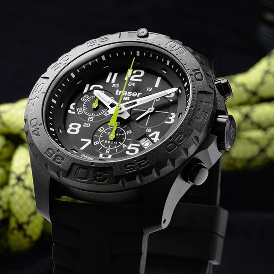 Наручные часы Traser Outdoor Pioneer Chronograph 102912 (силикон)