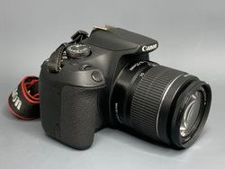 Canon EOS 2000D Kit 18-55mm 3.5-5.6 III 400 кадров