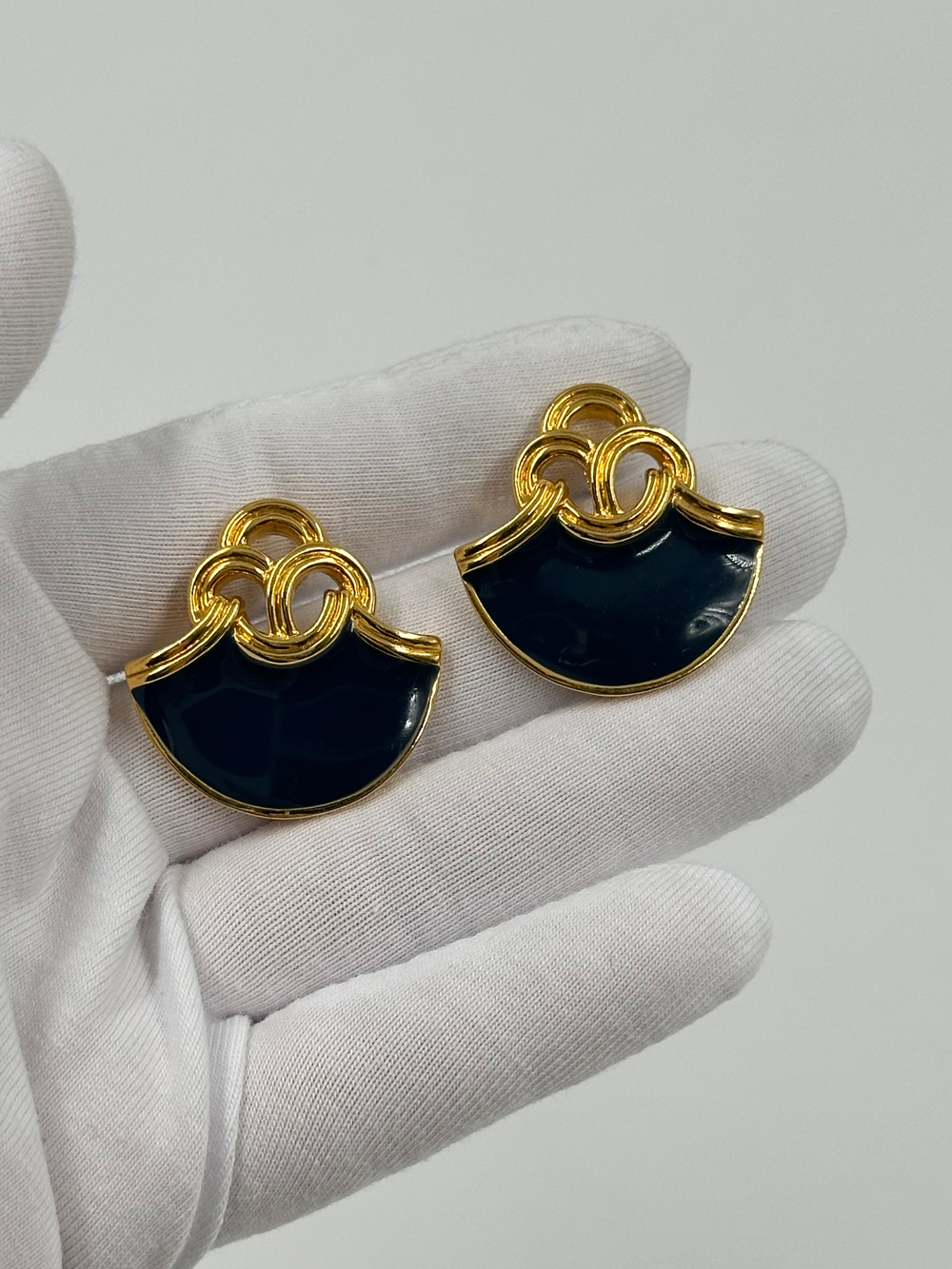Серьги с синей эмалью Avon