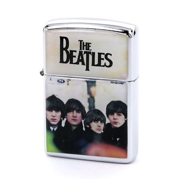 Зажигалка сувенирная The Beatles в пальто (363)