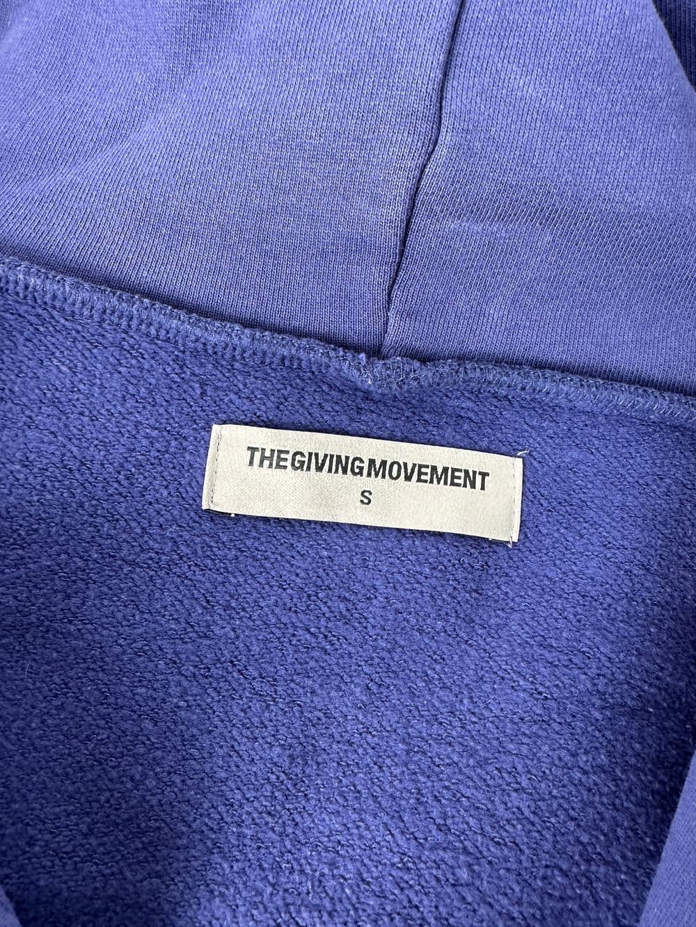 Худи The Giving Movement