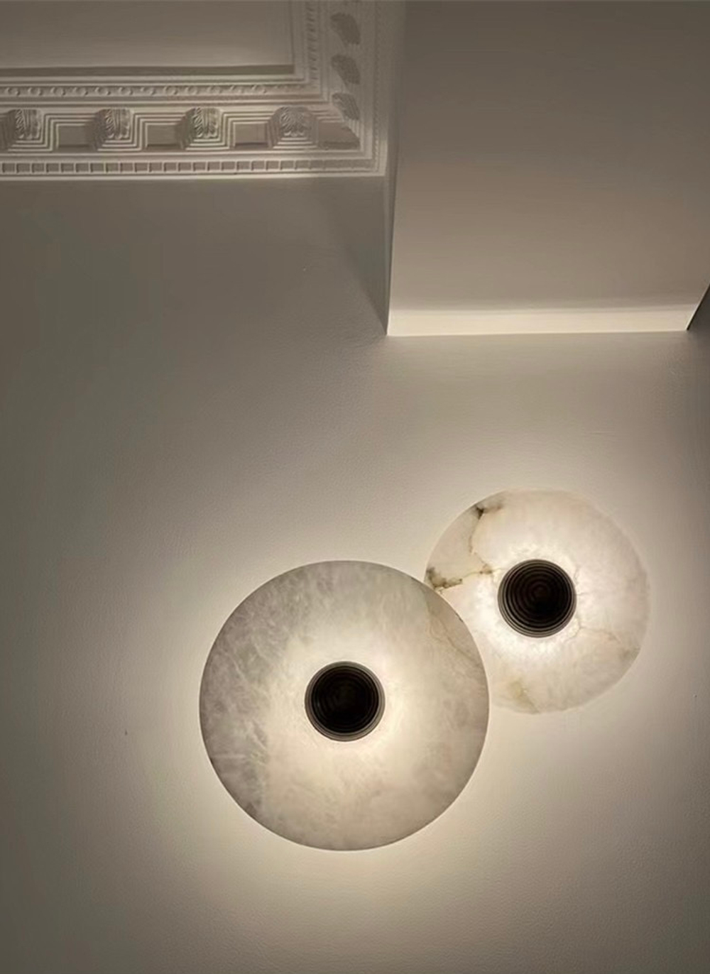 Wall design lamp Median by Apparatus