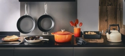 Le Creuset Сковорода Signature 26 см лазурного цвета EAN 024147328209