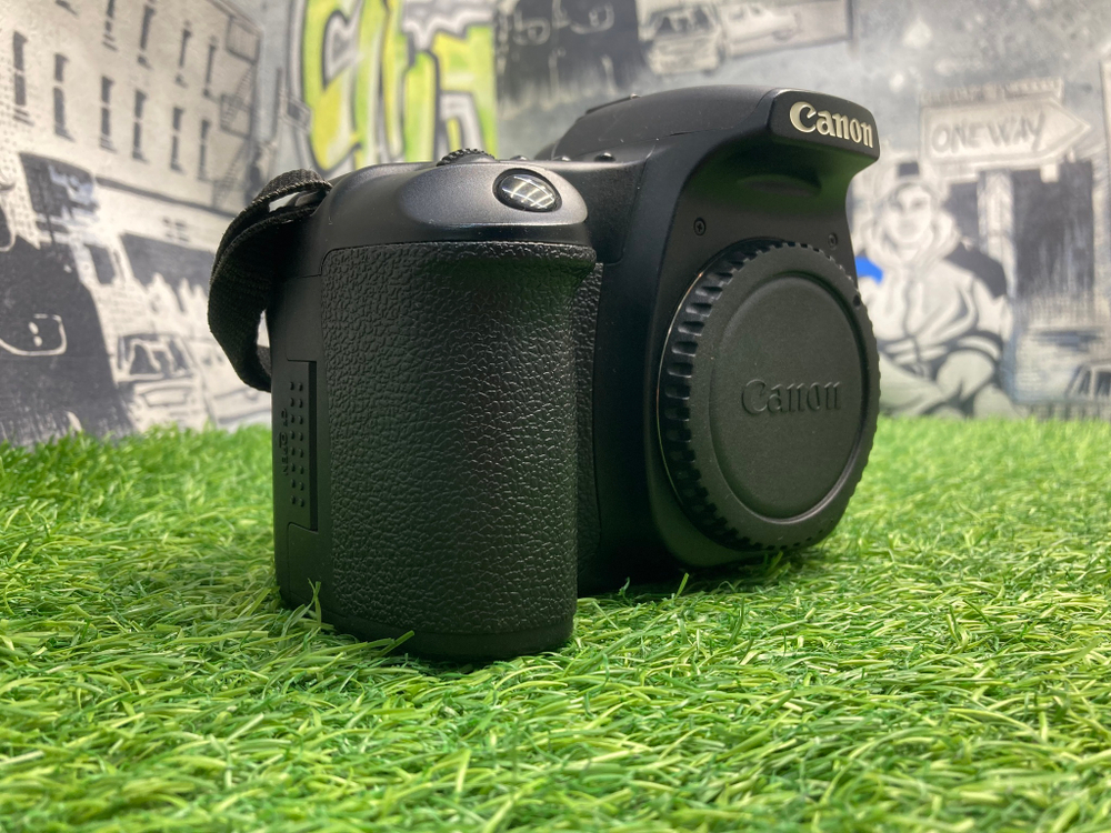 Canon EOS 30D Body