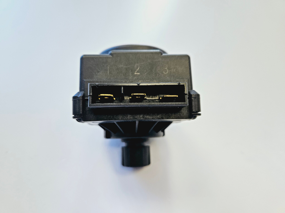 Мотор 3-ходового клапана (24V, широкий) BOSCH Euromaxx/Eurostar (арт. 87172043450)