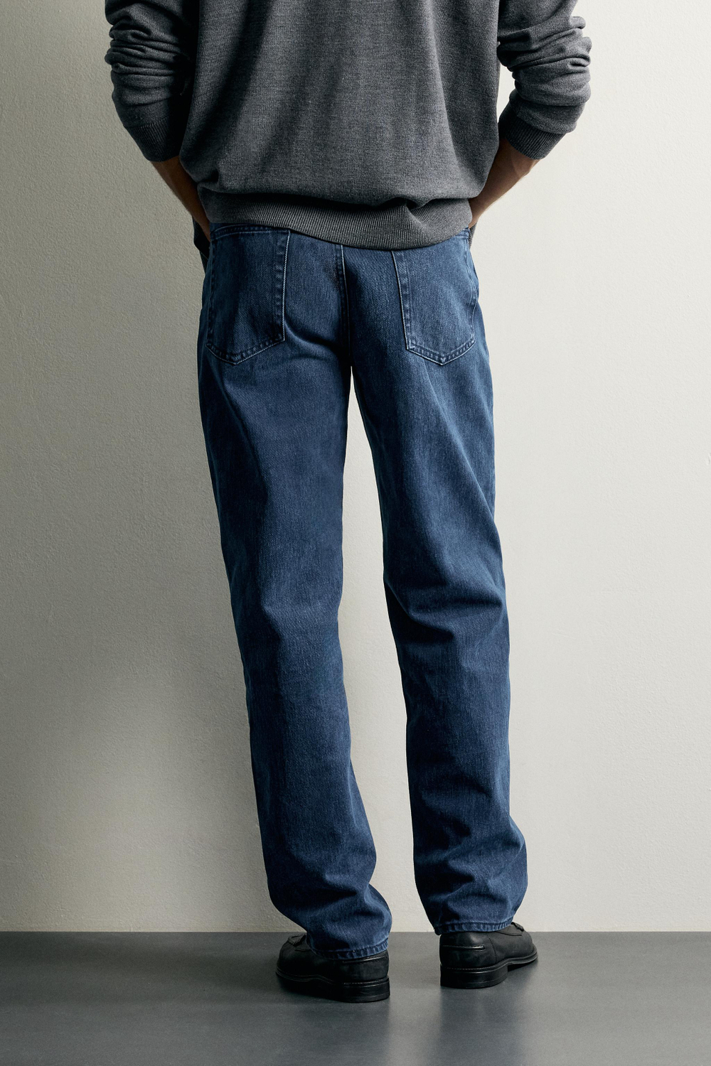ДЖИНСЫ REGULAR FIT — ZARA · 0840/337