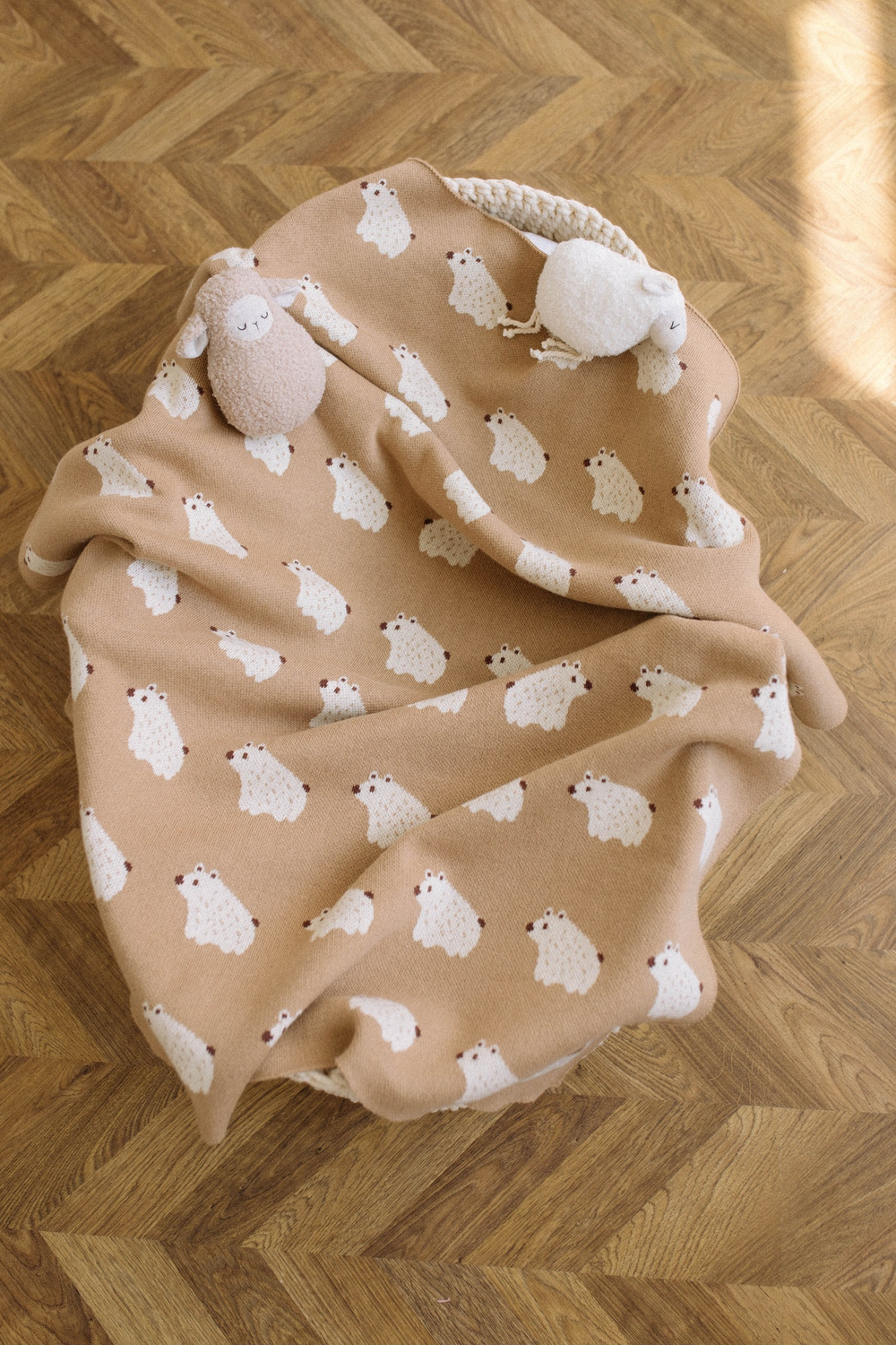 Плед вязаный мишка (карамель)