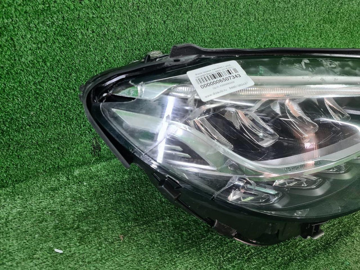 Фара правая Mercedes C w205 (2018-2023) LED