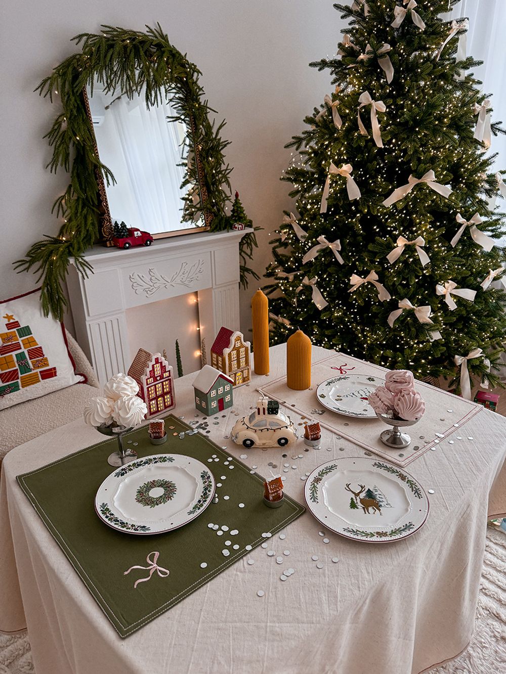 Домик с подсветкой Arslev из коллекции New Year Essential, 11 см
