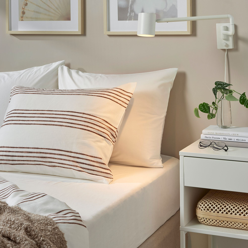 Простыня на резинке IKEA DVALA (ДВАЛА), Белый, 180х200 см