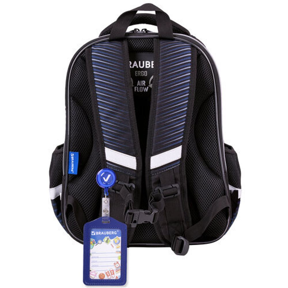 Ранец BRAUBERG QUADRO, 3 отделения, с брелоком, "Sport car", LED-ЛАМПОЧКИ, 37х28х18 см, 271359