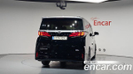 Toyota Alphard 2.5 HEV Executive AWD — 2024
