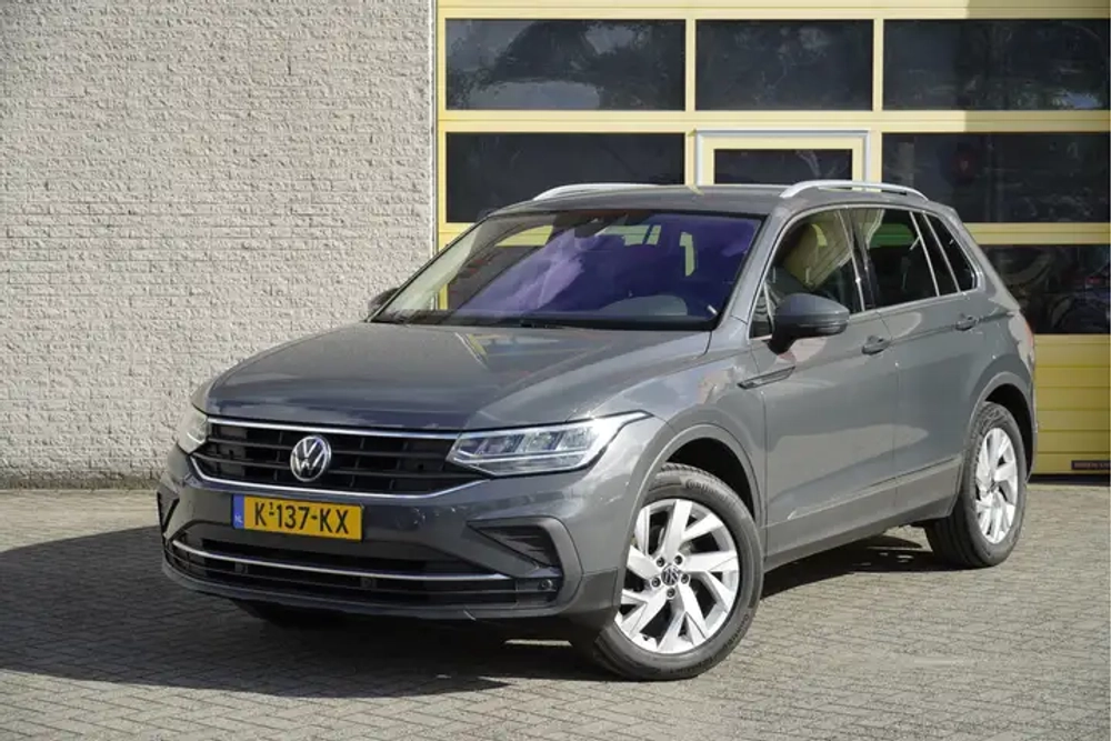 Volkswagen Tiguan Life Business.