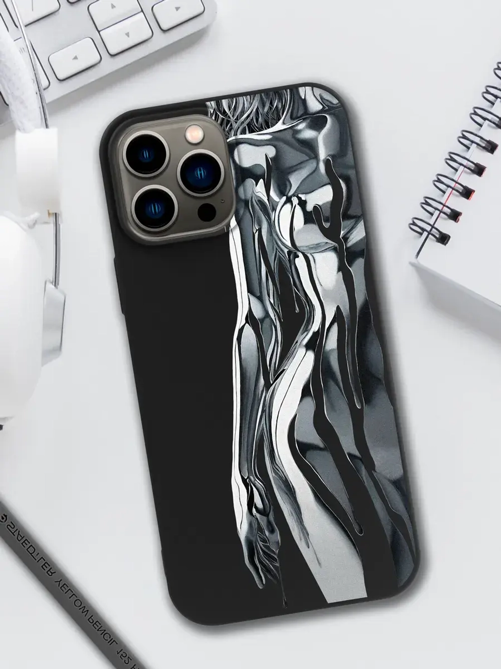Чехол на iPhone 16 Pro Max