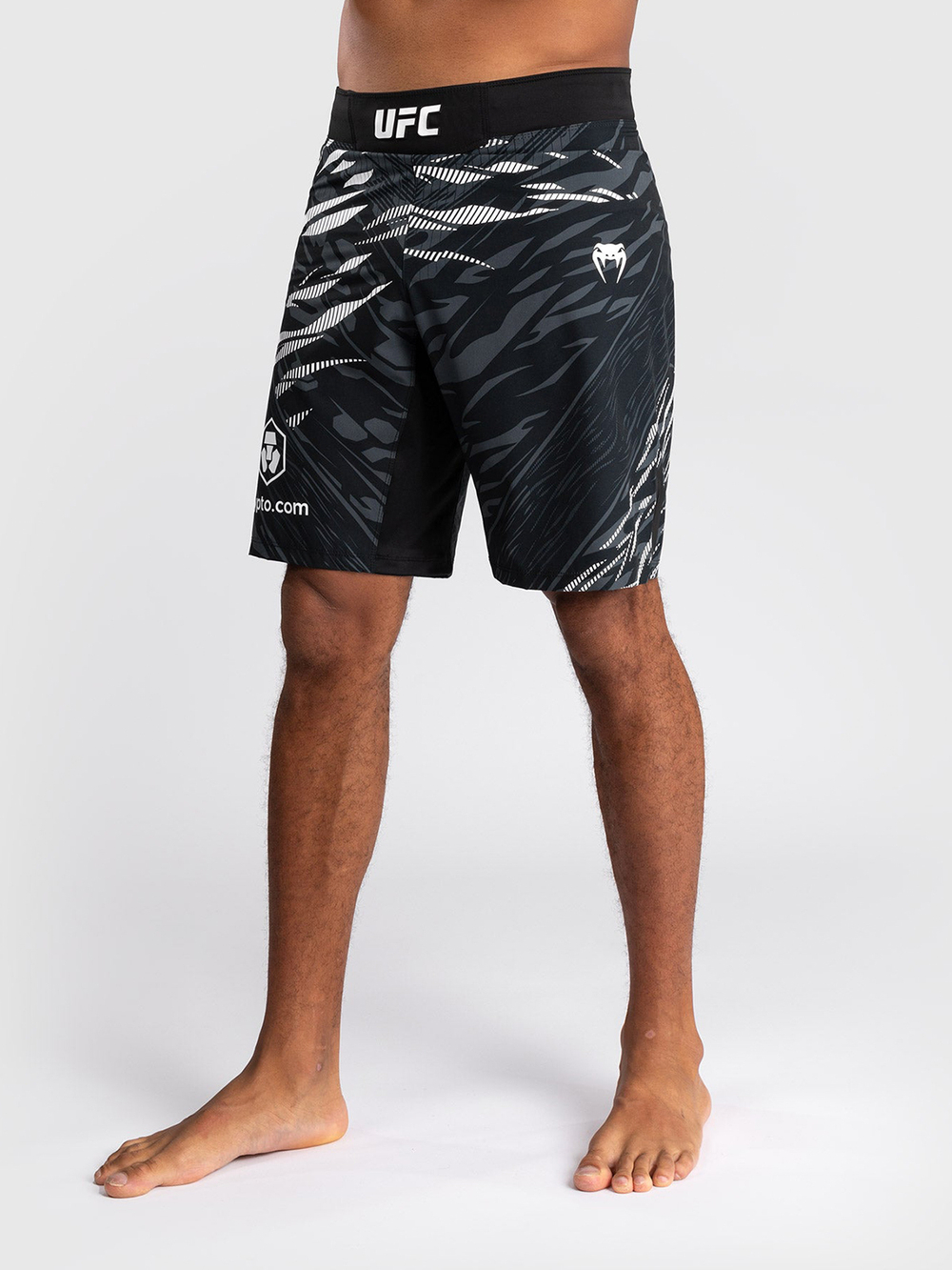 Шорты ММА UFC Fusion by Venum Authentic Fight Night Long Black