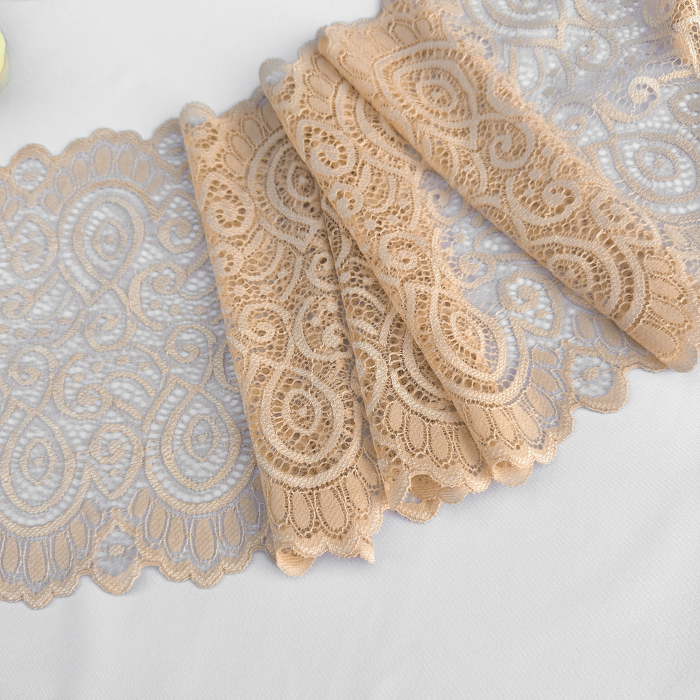 Широкое кружево эластичное 18см, Бежевый (lace/magn/180)