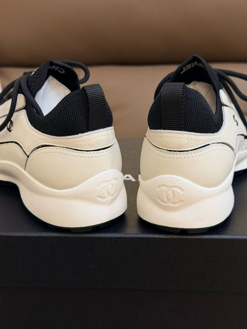 Кроссовки Chanel
