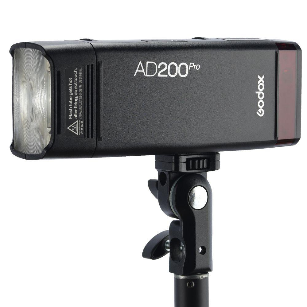 Вспышка аккумуляторная Godox Witstro AD200Pro