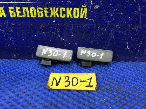 Бардачок пассажирский NISSAN R’NESSA 1999