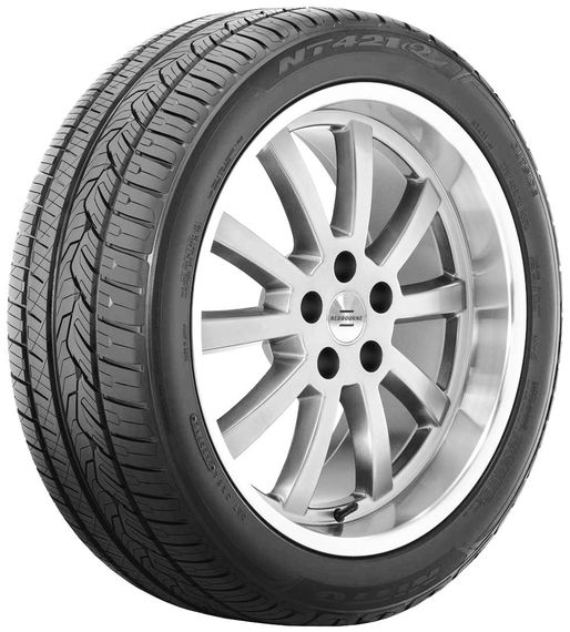 Nitto NT42 315/35 R20 110W