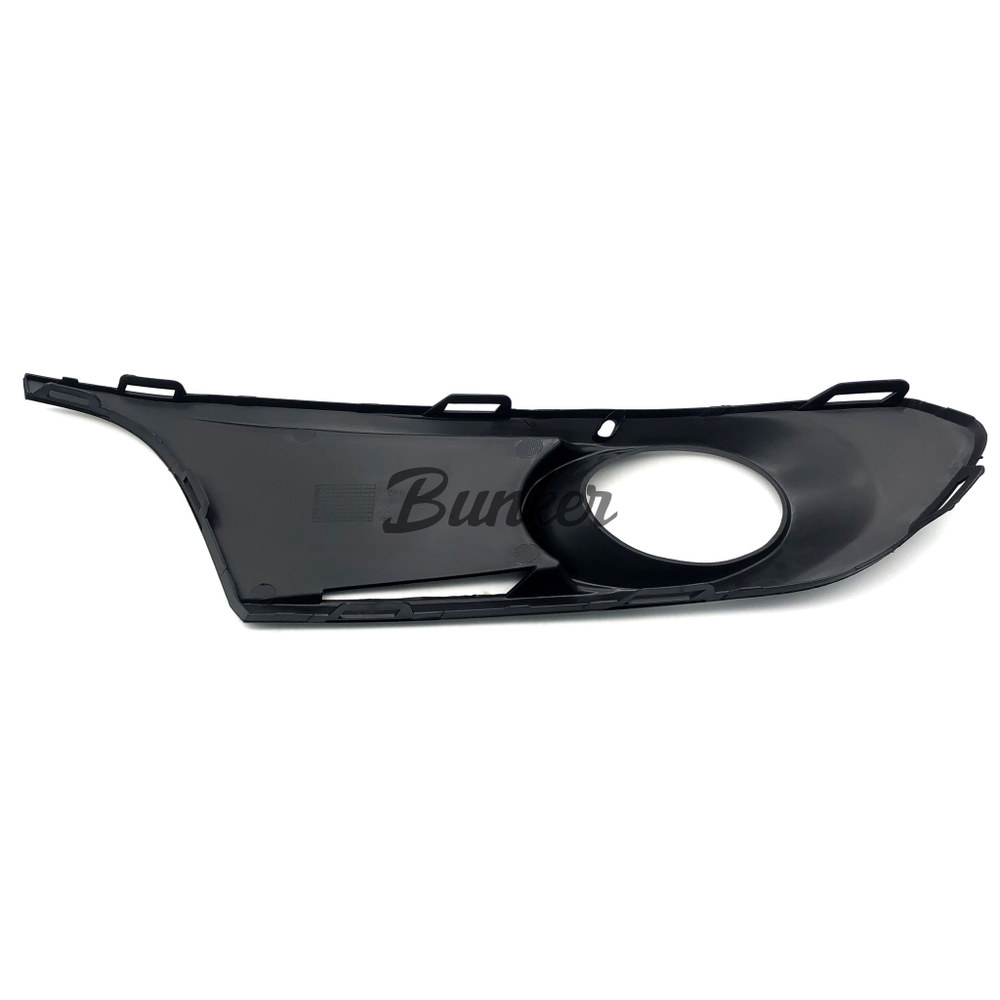 Рамка ПТФ Jetta 11-14 LH HILLPORT