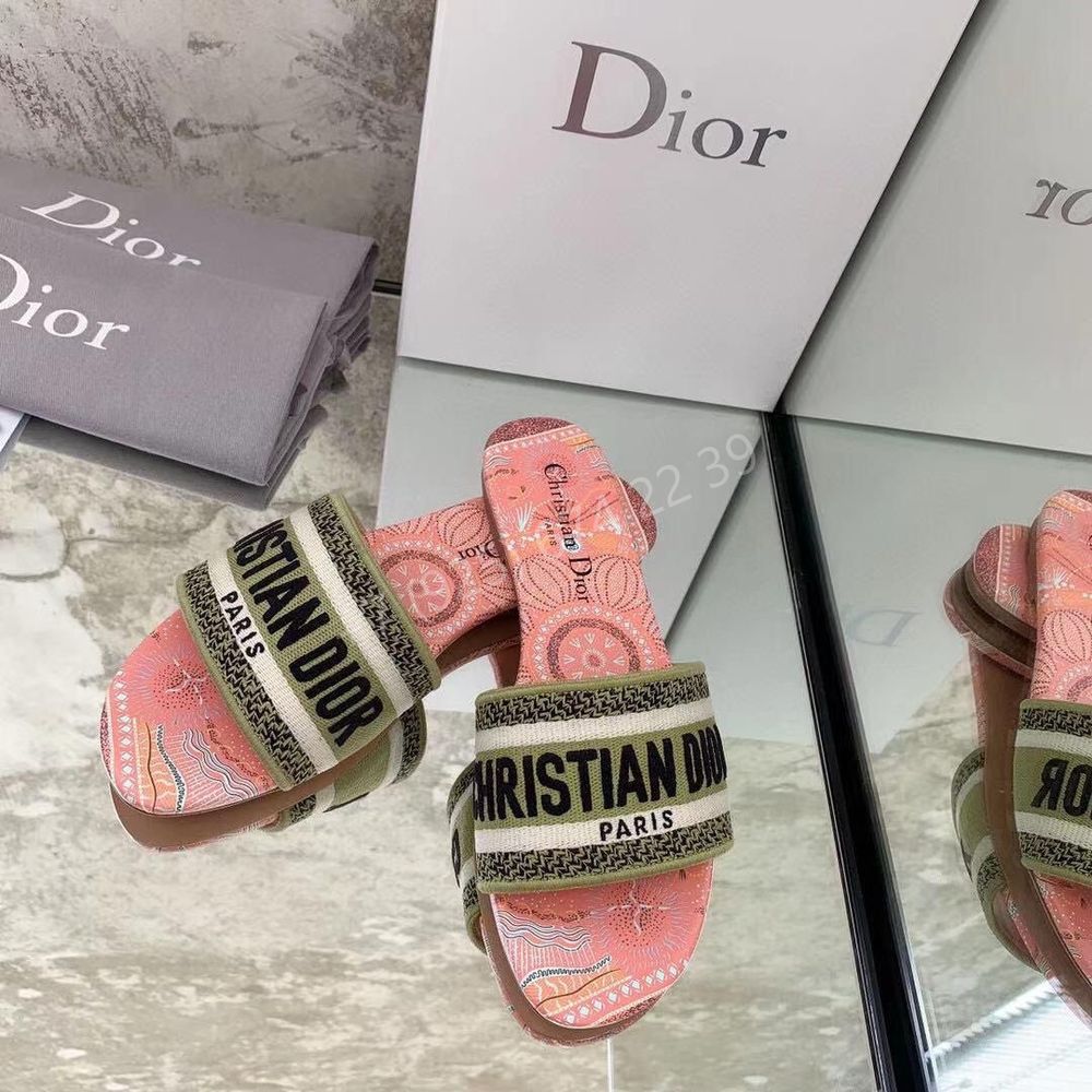 Шлепанцы Dior