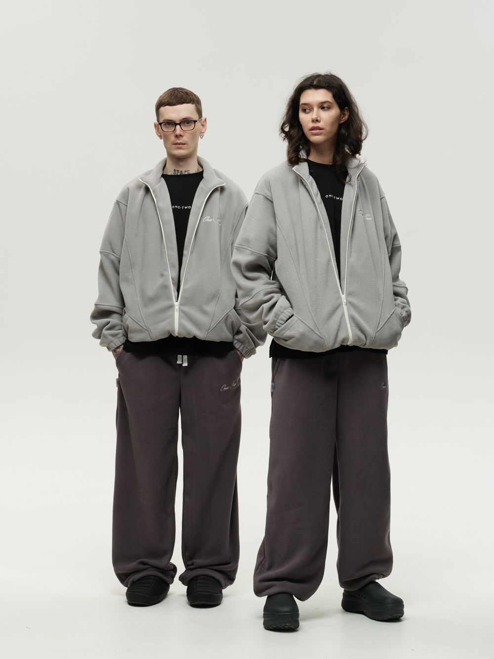 Zip-Up Sweatshirt Grey