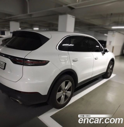 Porsche Cayenne 3.0 — 2021