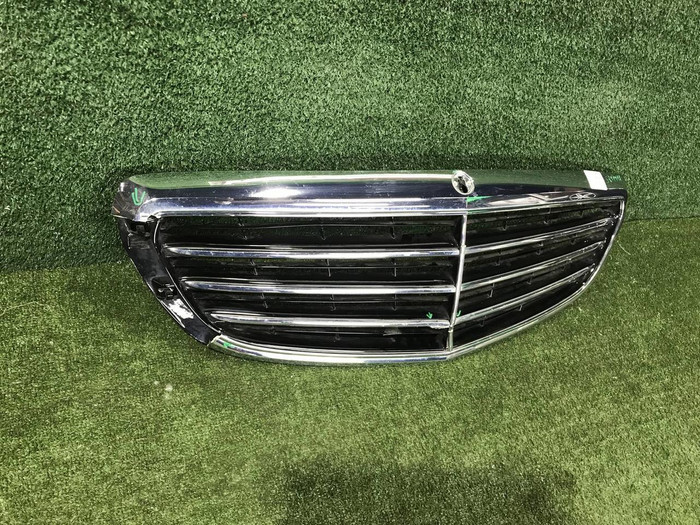 Решетка радиатора Mercedes C W205 (2014-2018)