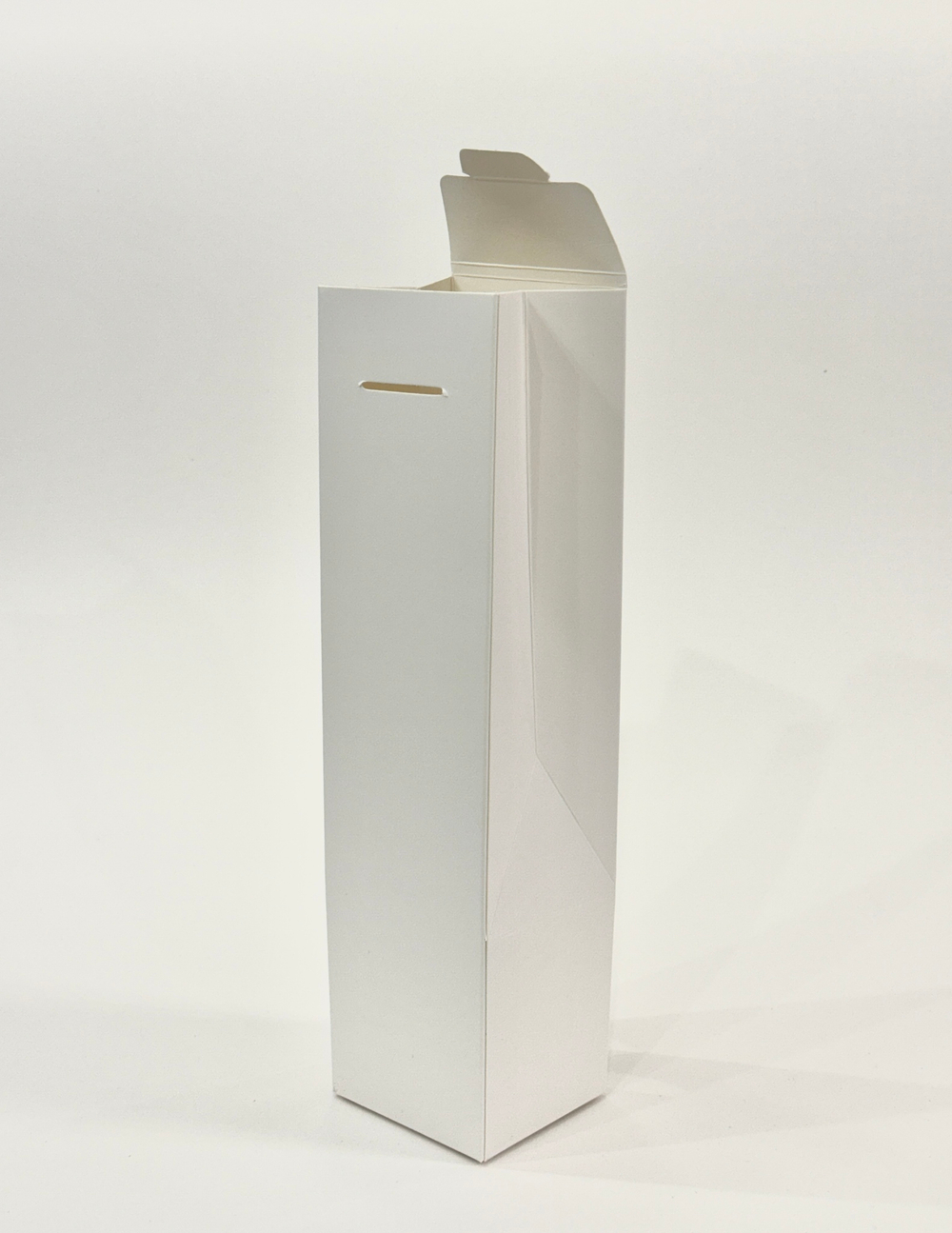 Коробка белая для диффузора размер 26*6*6,5 см