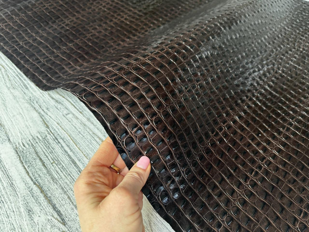 Кожа Crocco Back Choco для сумок