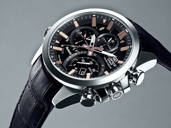 Умные мужские японские наручные часы Casio Edifice EQB-500L-1A