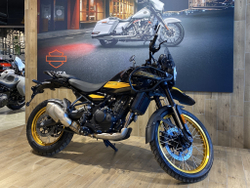 Royal Enfield Himalayan 450 Hanle Black (Premium)