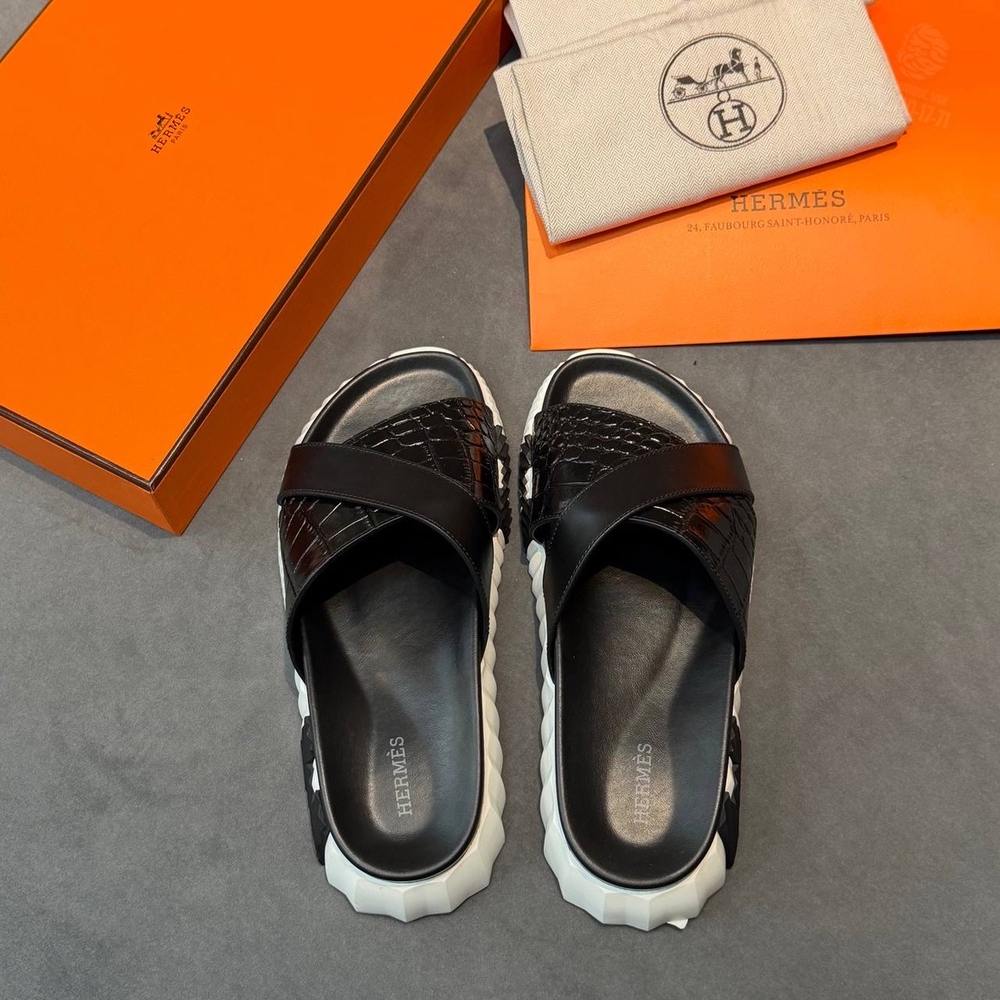 Шлепанцы Hermes Infra