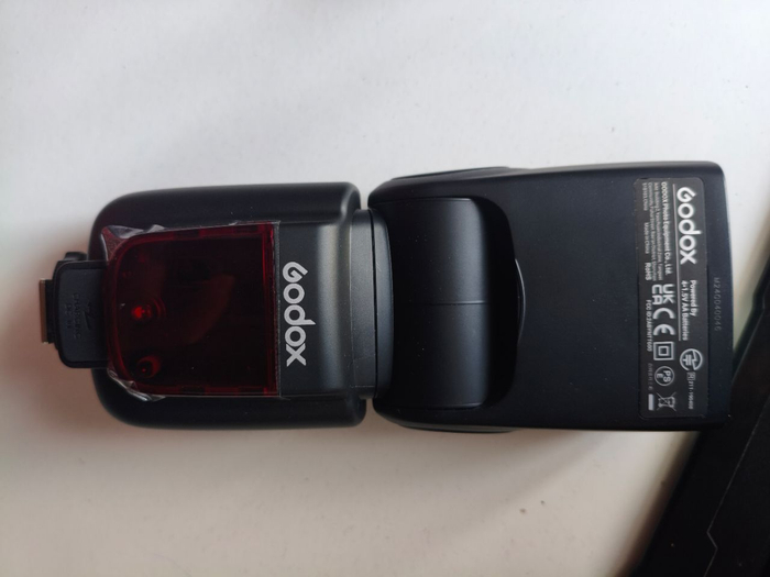 Вспышка накамерная Godox ThinkLite TT600