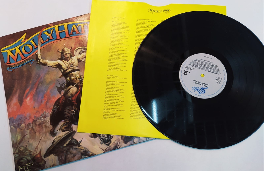Molly Hatchet Beatin' The Odds
