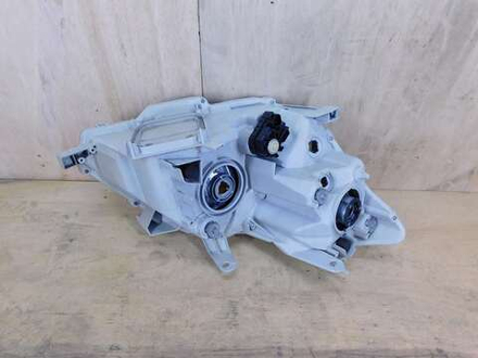 фара левая Toyota Premio NZT260 ZRT260 20-444
