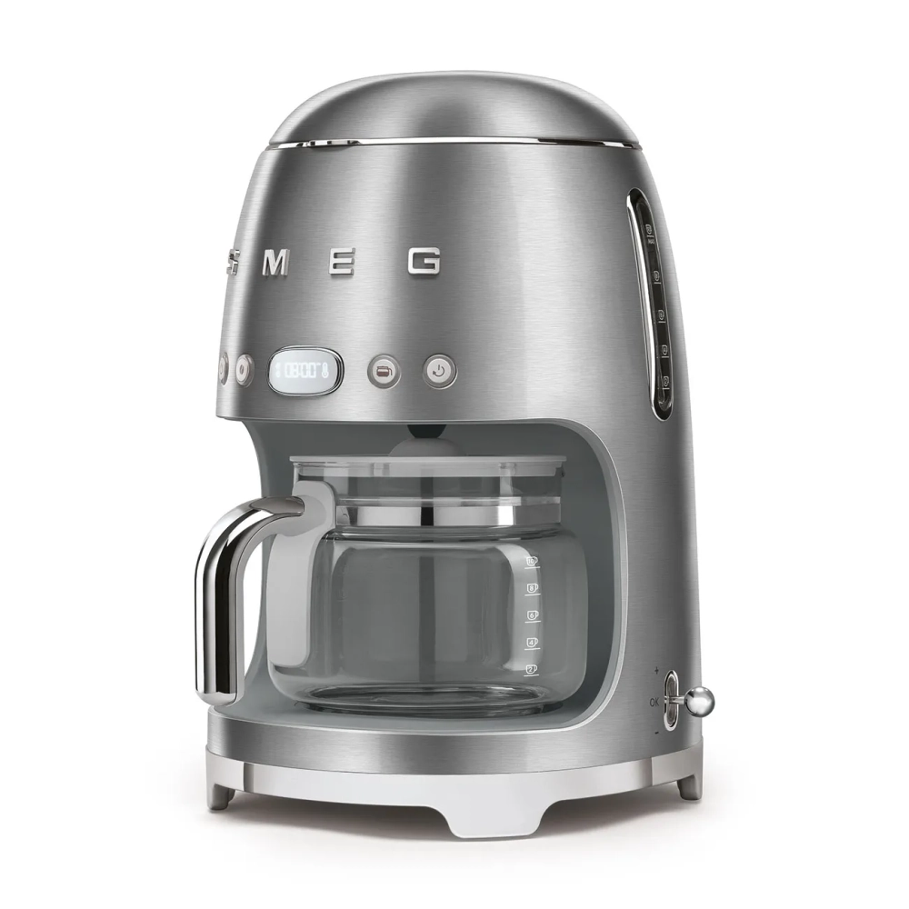 Кофеварка капельная Smeg DCF02SSEU матовая сталь