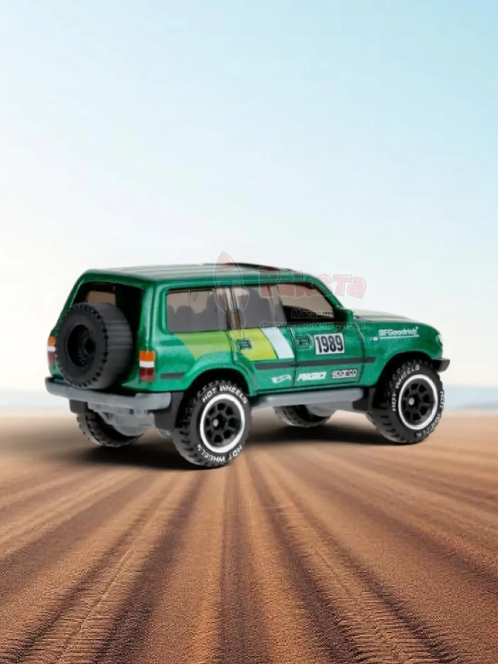 Машинка Хот Вилс Silver Series Toyota GDG44 JCB74