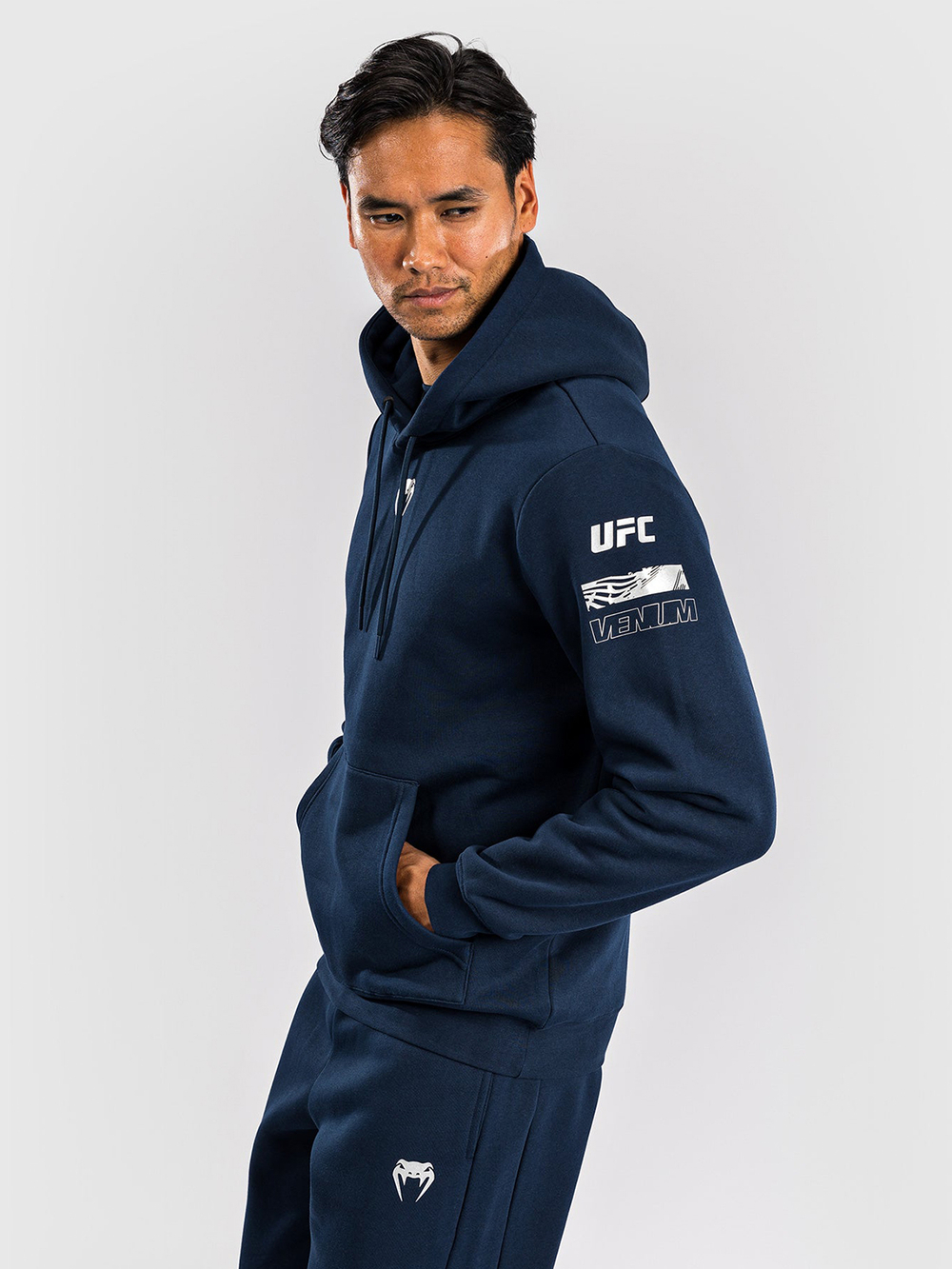 Худи UFC Fusion by Venum Fight Week Plain Version Navy Blue
