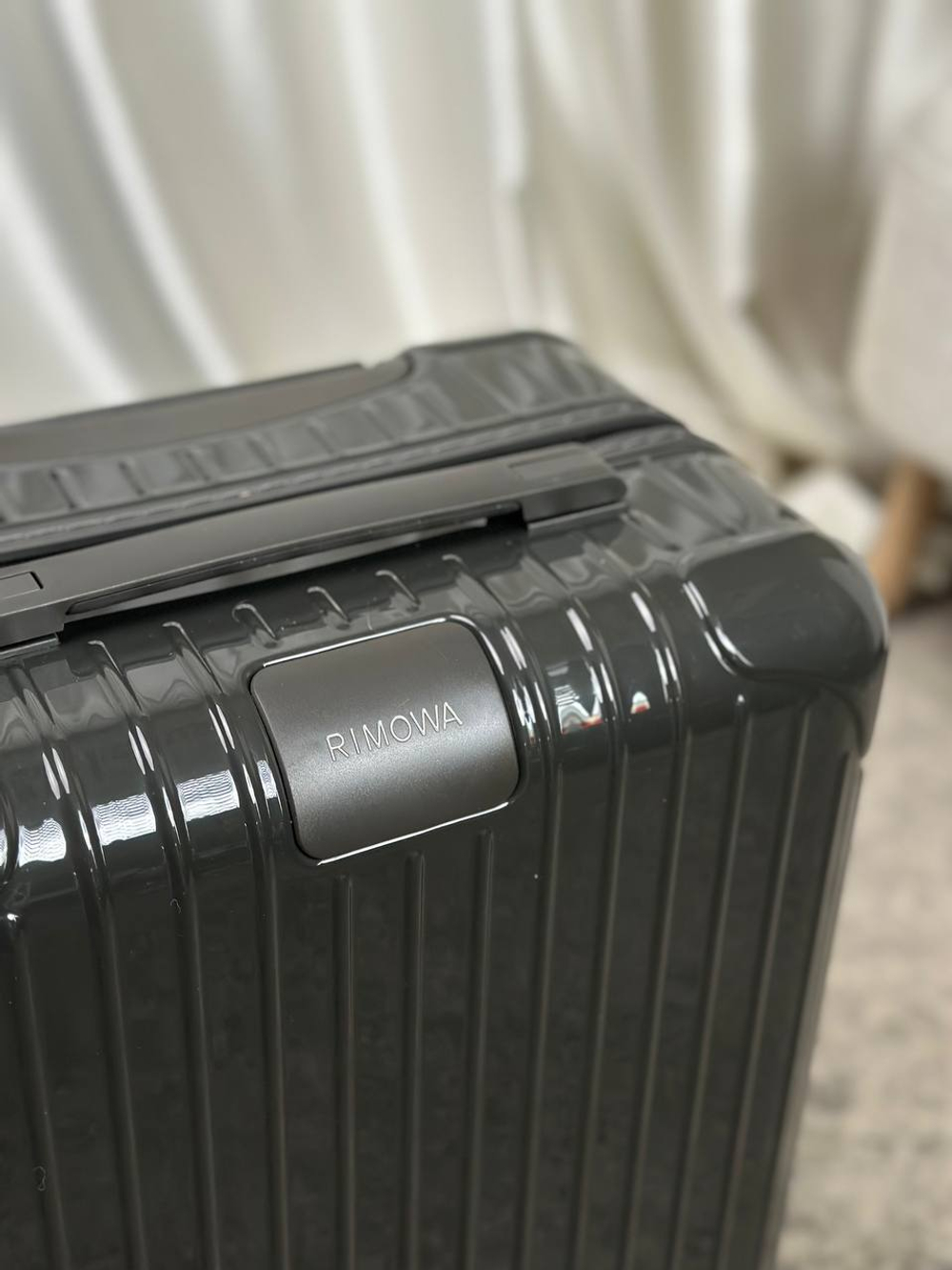 Чемодан Rimowa S
